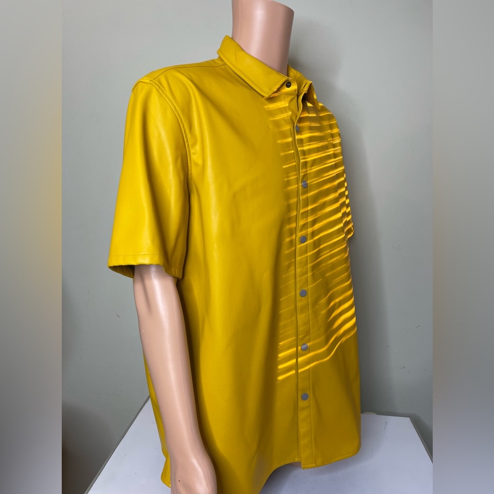 Alfani Leather Short sleeve shirt